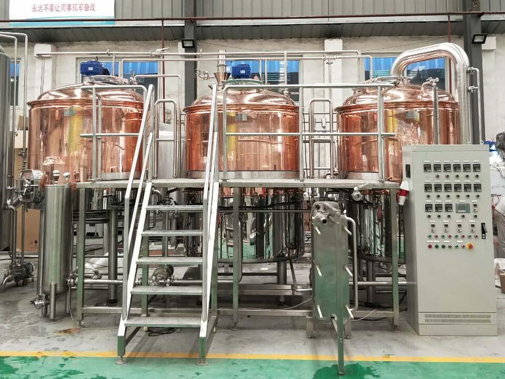 <b>10BBL Copper brewhouse</b>